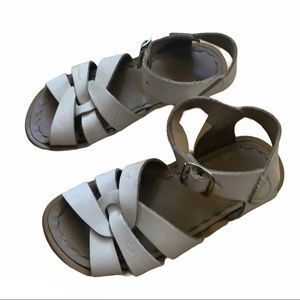 Saltwater Sandals by Hoy Size 8 Toddler White